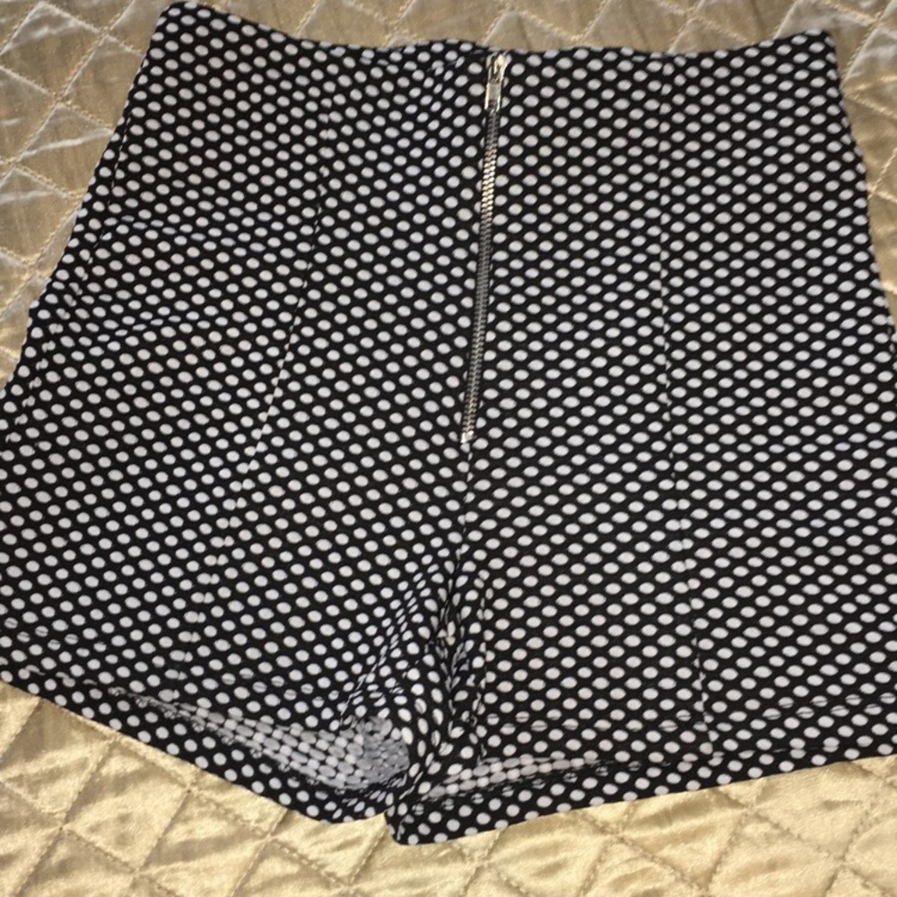 Polka Dot High Wasted Shorts